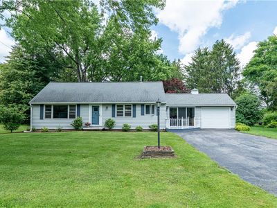 2 Sanhurst Dr, Scottsville, NY, 14546