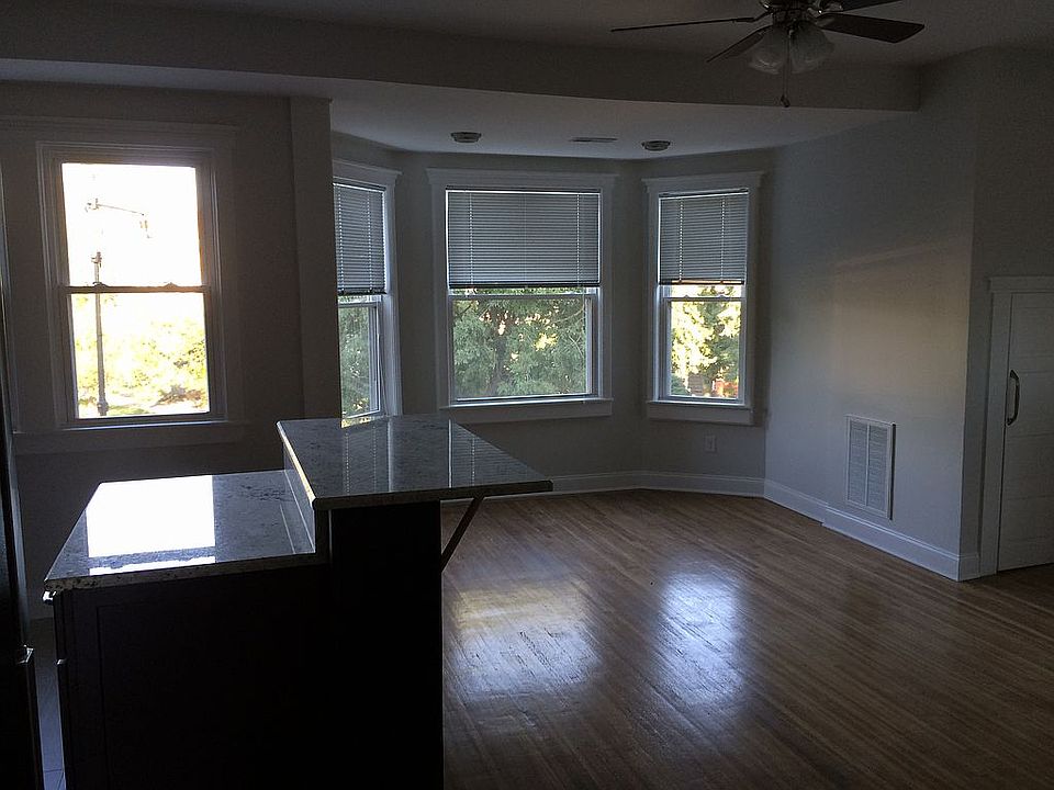 1st image of 626 Richmond Ave