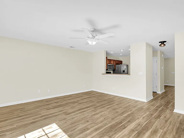 1003 Washitonia Way #C — Photo 16