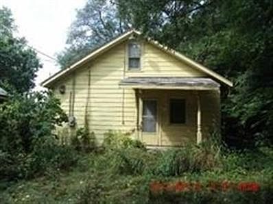2nd image of 2816 21st St