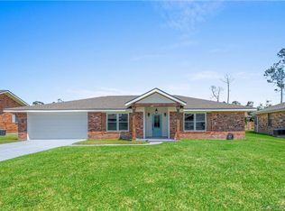 2044 Willowick St, Lake Charles, LA 70607