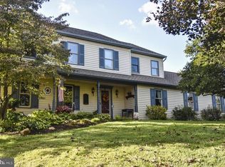 7 Red Oak Dr, Lincoln University, PA 19352