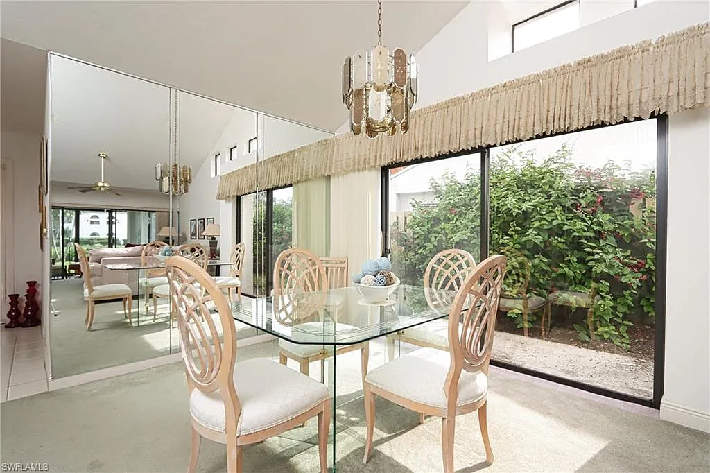 2 bed, 2.0 bath, 1359 sqft, $7,500 — Photo 3