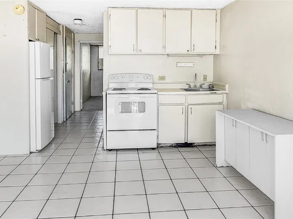 85-175 Farrington Hwy APT A321, Waianae, HI 96792