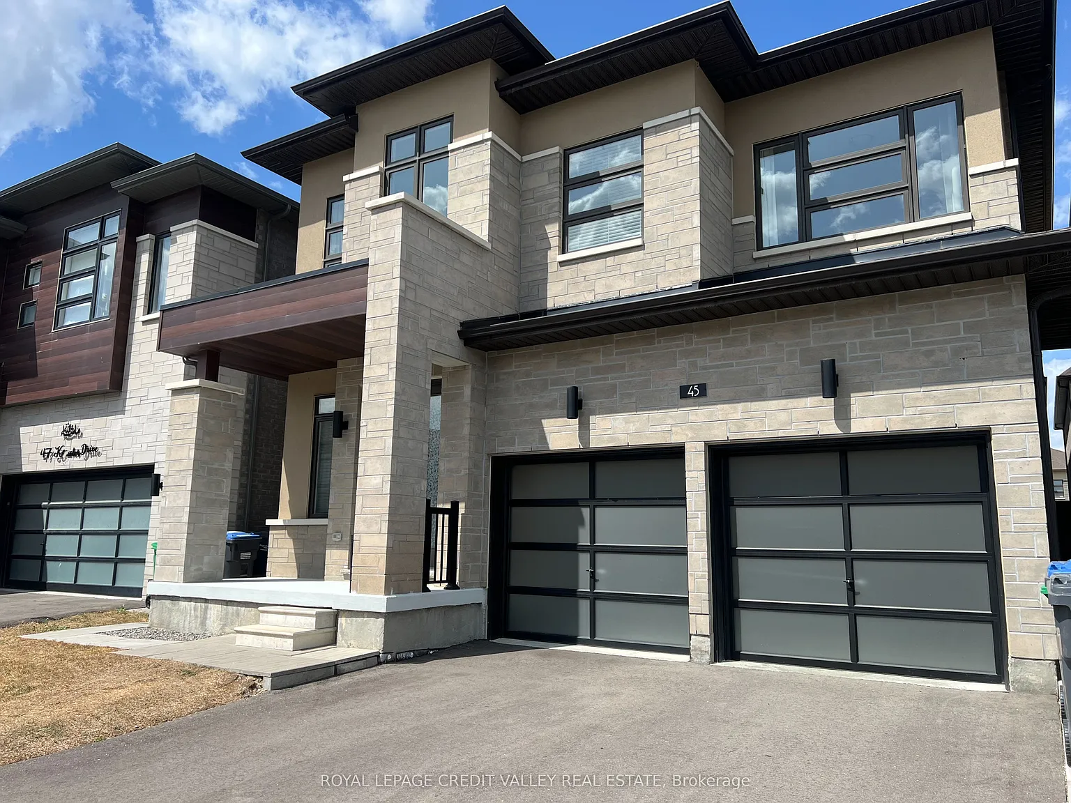 4 bed, $3,800 — Photo 2