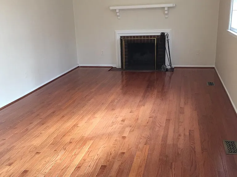 5205 Pumphrey Dr — Photo 7