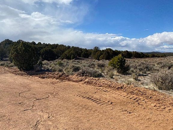 2nd image of 17864 W Granite Lot Ln