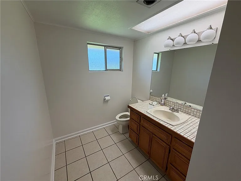 2680 N Canal St — Photo 18