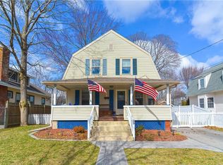 99 Beach Ave, Warwick, RI 02889