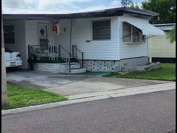 2nd image of 4000 24th St N #1416