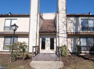 233 Township Line Rd APT 2D, Elkins Park, PA 19027