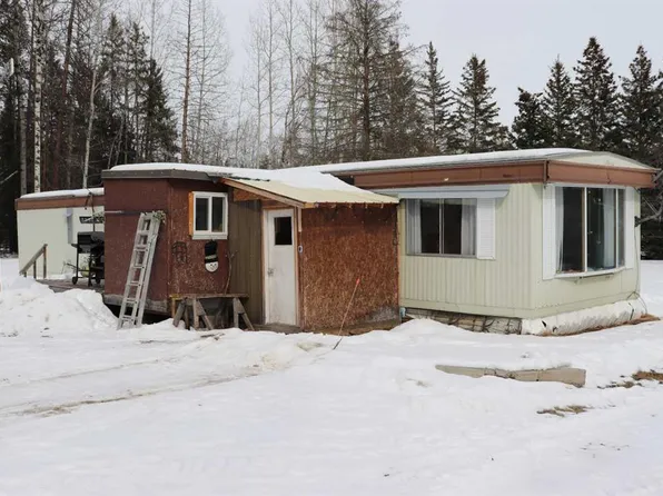 17018 S Township Road 540, Yellowhead County, AB T7E 3J9