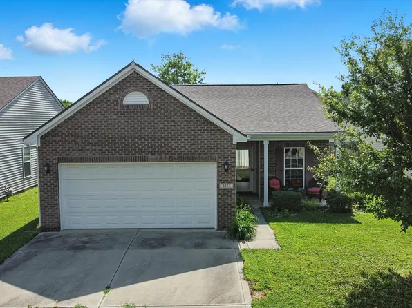 2253 Bridlewood Dr, Franklin, IN 46131