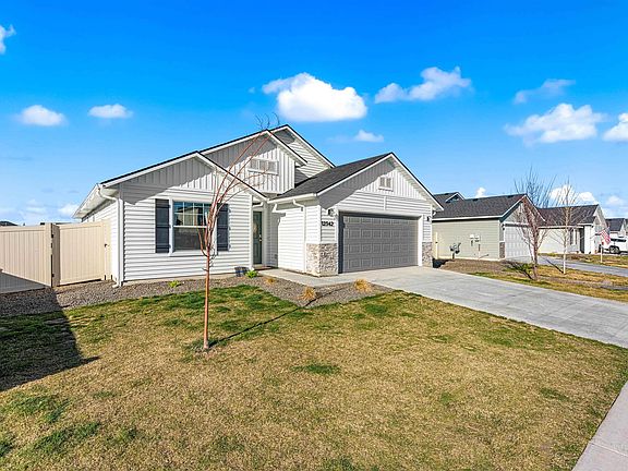 4th image of 12342 Noreen St