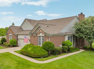 44562 Aspen Ridge Dr, Northville, MI 48168