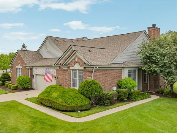 44562 Aspen Ridge Dr, Northville, MI 48168