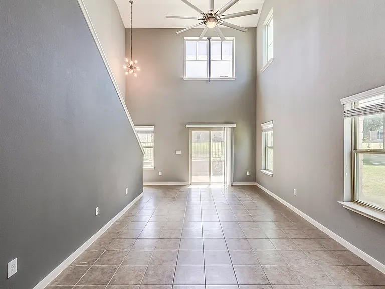 1620 Bryant Dr #904 — Photo 5