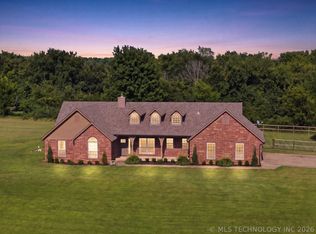 13535 E 463rd Rd, Claremore, OK 74017