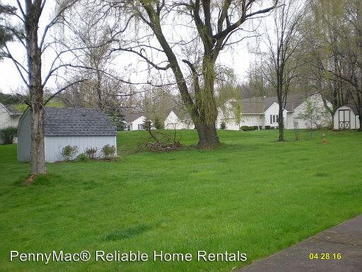 2nd image of 16366 Lake Forest Dr