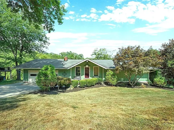 434 Robinhood Ln, McMurray, PA 15317