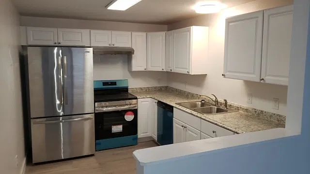 3 bed, 1300 sqft, $1,850 — Photo 4