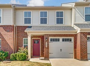 7923 Pinnacle Point Dr, West Chester, OH 45069