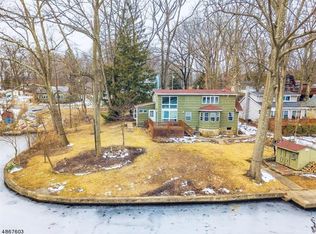 103 Fox Hill Rd, Denville, NJ 07834