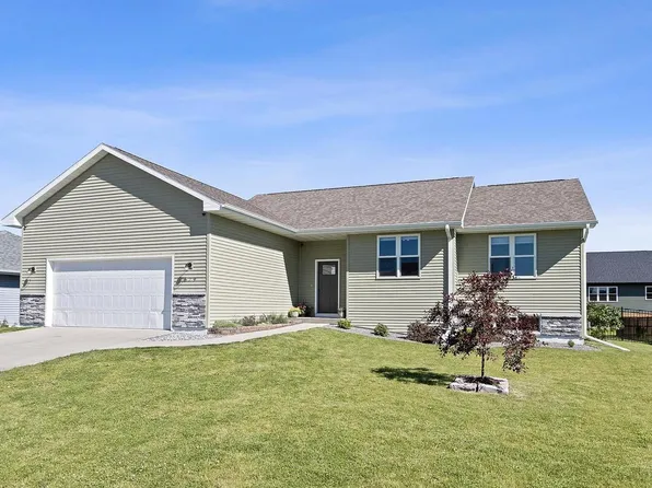 679 Prairie View Drive, Evansville, WI 53536