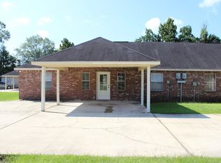 10236 Lockhart Rd #B, Denham Springs, LA 70726