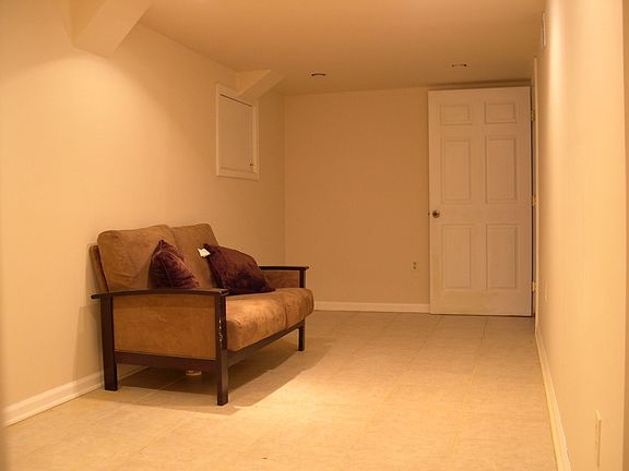 Entertainment Rm