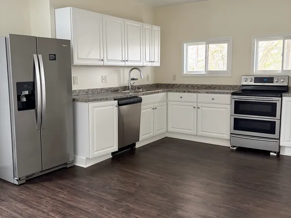 (undisclosed Address), Ballston Spa, NY 12020