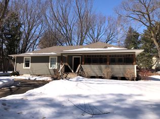 5910 Ridgewood Rd, Mound, MN 55364