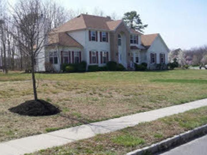 Stately 14-Room Georgian Colonial