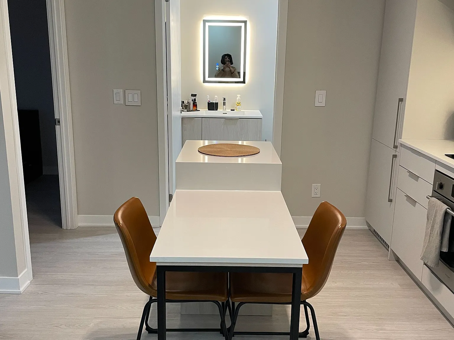 1 bed, $2,050 — Photo 2