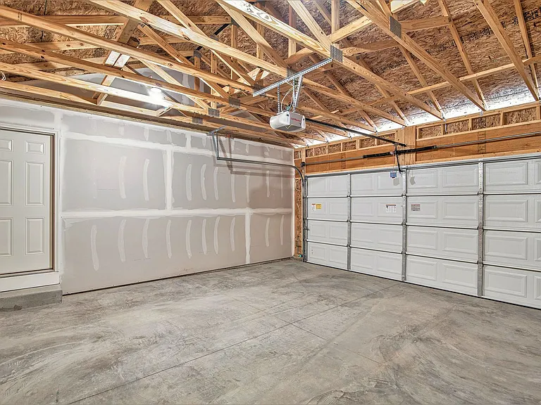 188 Primrose Ln — Photo 20