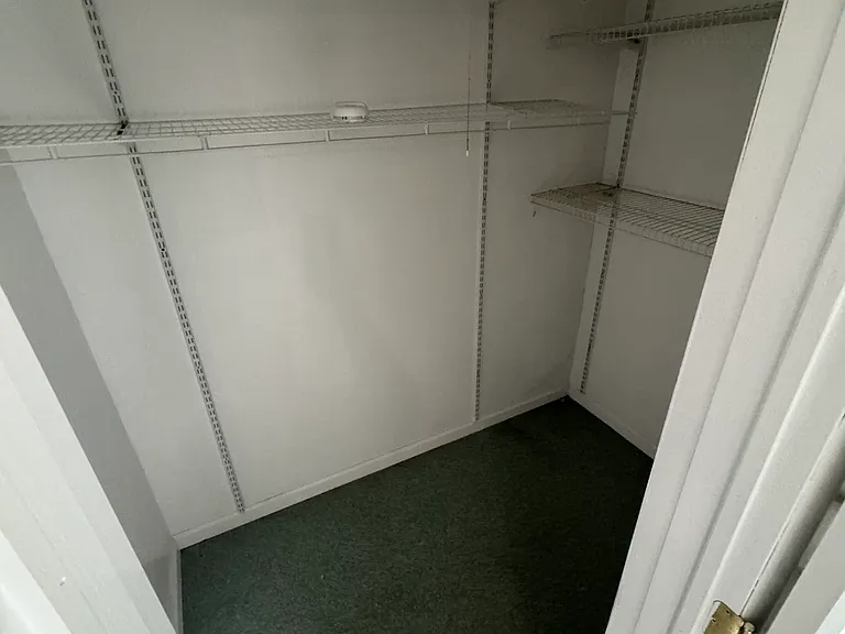 21 Pine St #1-L — Photo 6