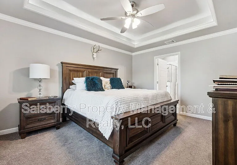 3310 Windcrest Dr — Photo 14