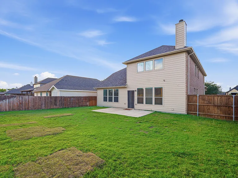 2208 Gregory Creek Dr — Photo 6