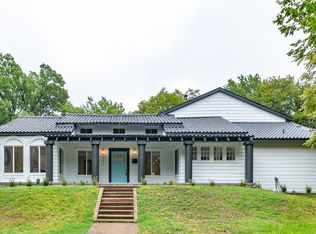 504 S Ravinia Dr, Dallas, TX 75211