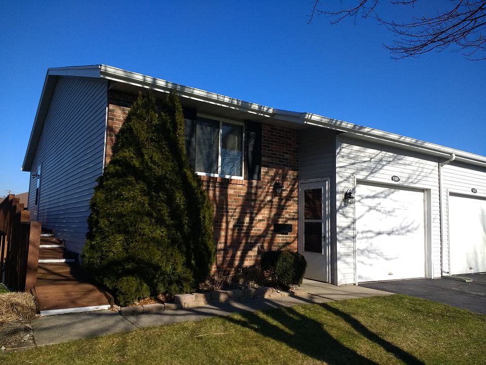1st image of 1509 Klempel Farm Dr