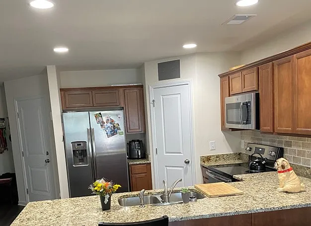 513 Eastfair Drive - 1 — Photo 4