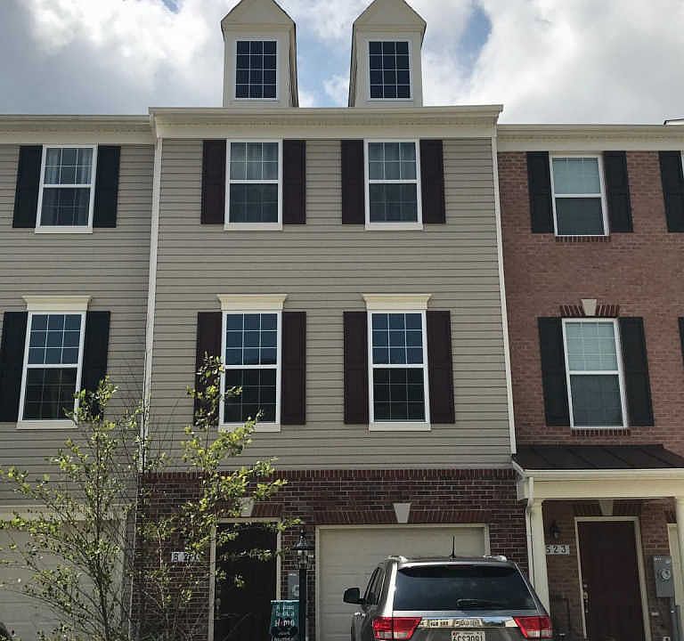 1st image of 521 Kinglets Roost Ln