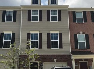 521 Kinglets Roost Ln, Glen Burnie, MD 21060
