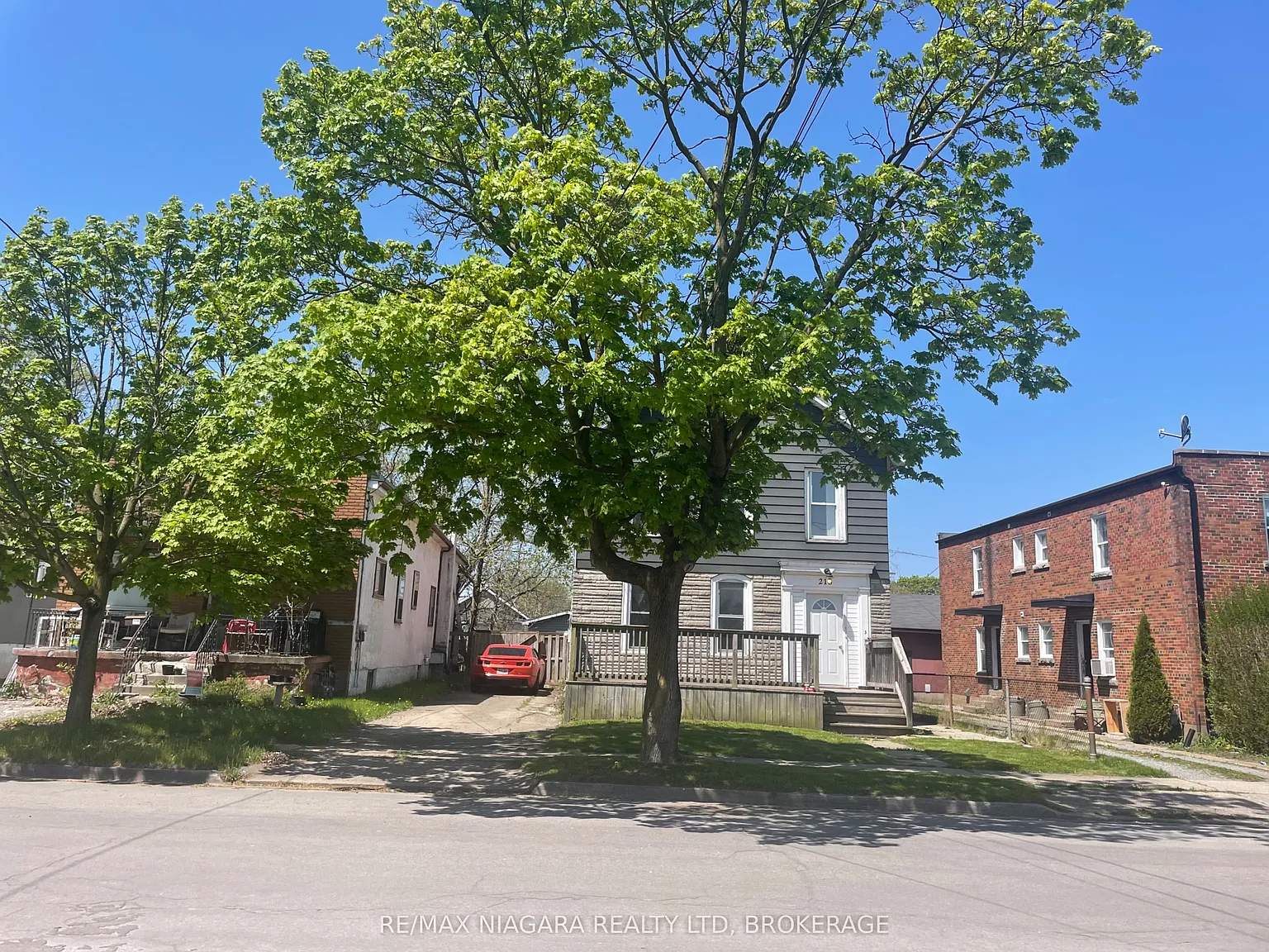 2 bed, $1,750 — Photo 1