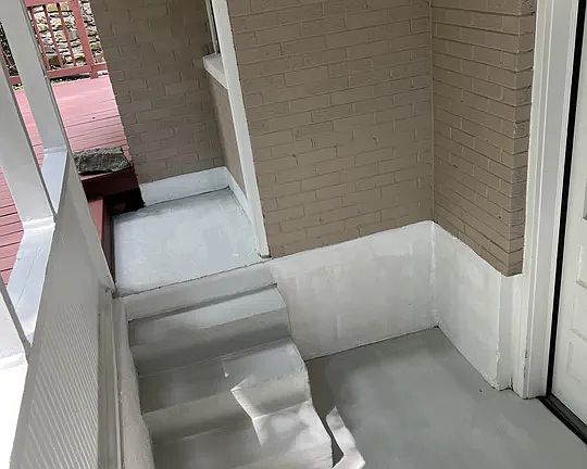 2nd image of 1434 Main St SW