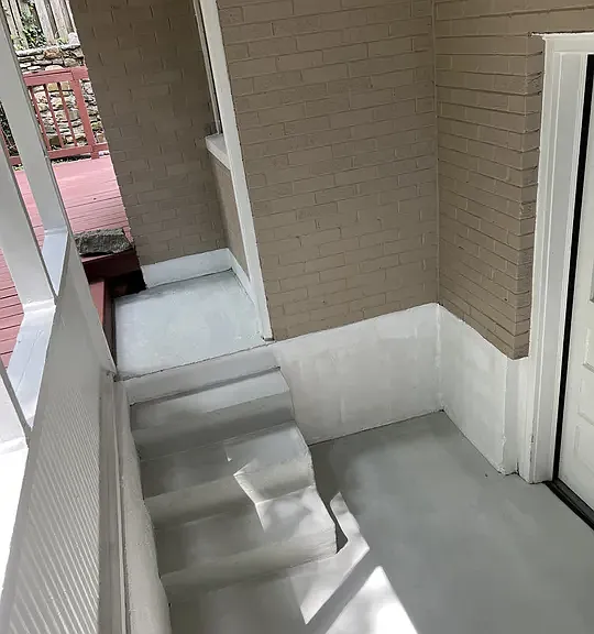 1434 Main St SW — Photo 2