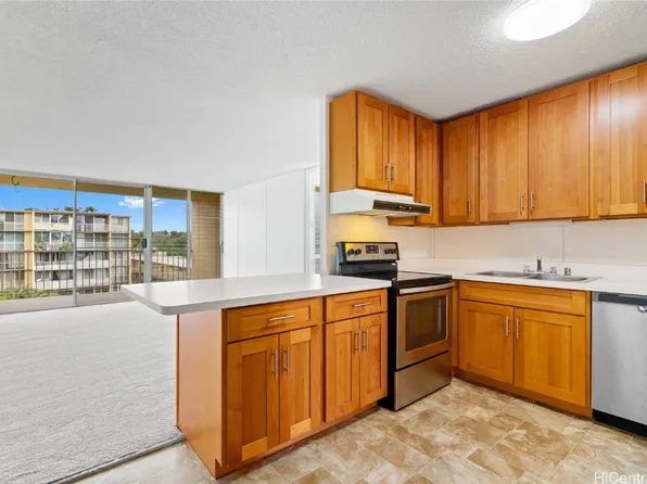 95-2048 Waikalani Pl APT D503, Mililani, HI 96789