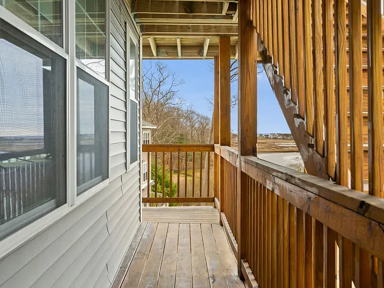 45 Post Rd #11 — Photo 19