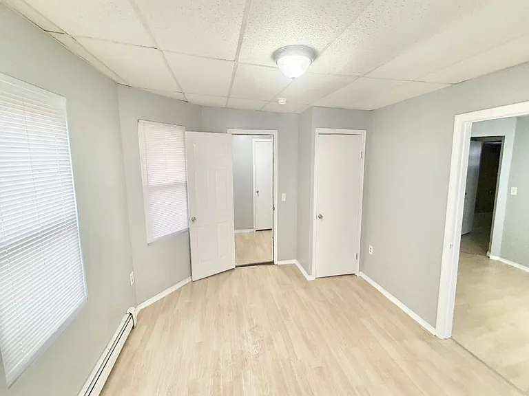 37-41 Mason Avenue — Photo 9