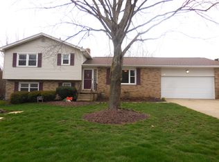 4774 Venus Rd, Uniontown, OH 44685